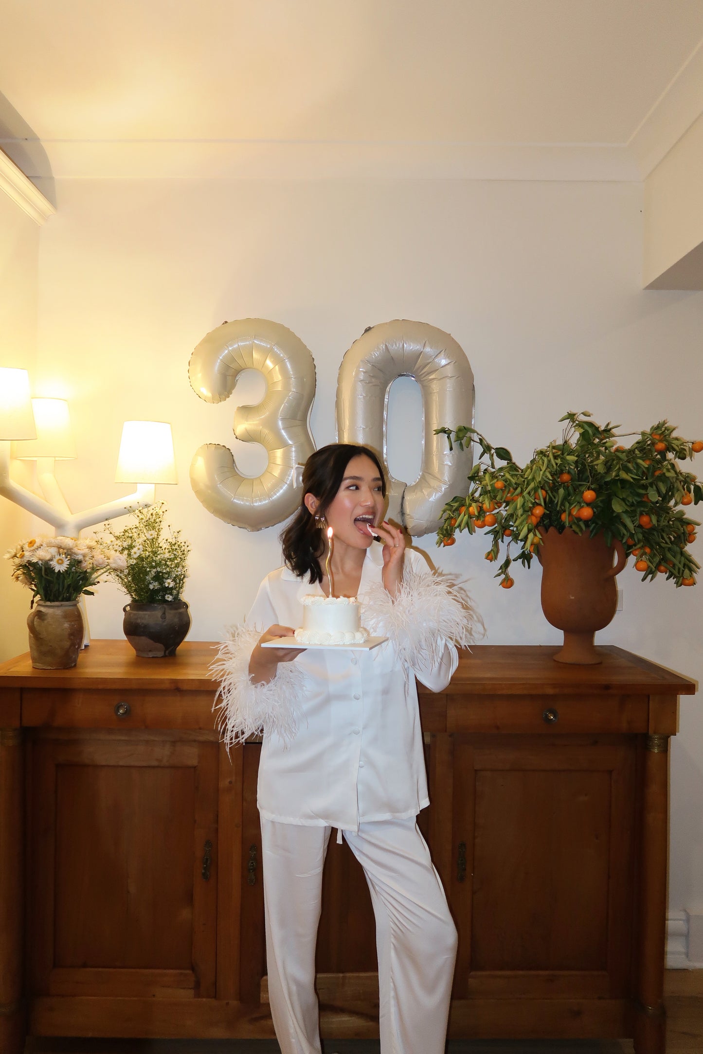 GEORGIA WHITE FEATHER LUXE PJS