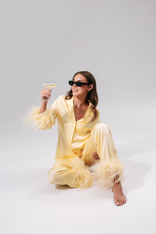 Why Feather Pyjamas Have Become My Favourite Statement Sleepwear (And Why Everyone’s Obsessed)