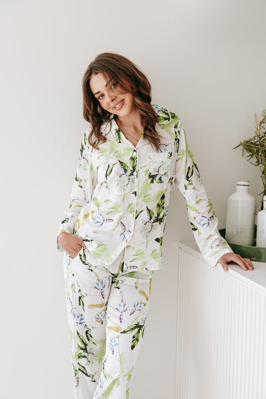 ST TROPEZ LUXURY SATIN PYJAMAS