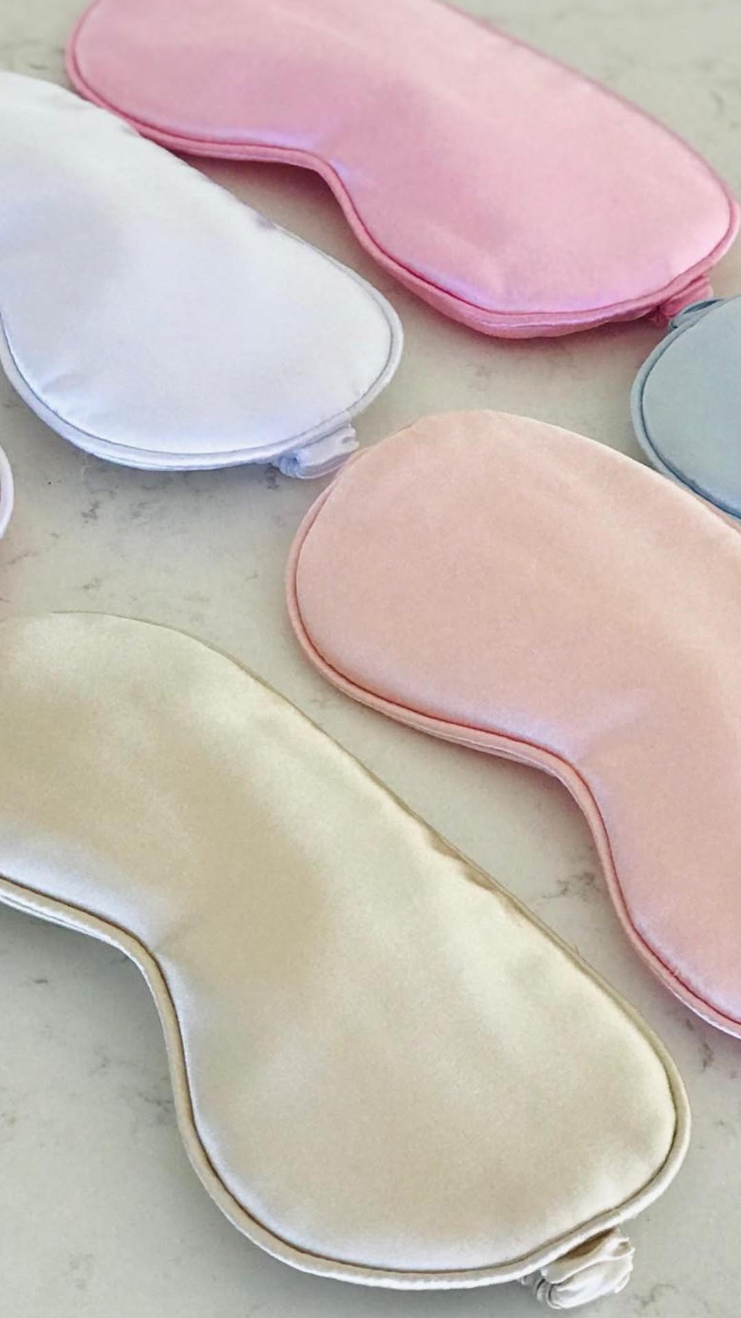 SLEEPING BEAUTY EYE MASK